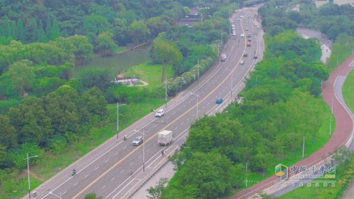 科班出身跑專線，他用江淮1卡帥鈴把生意做得風(fēng)生水起