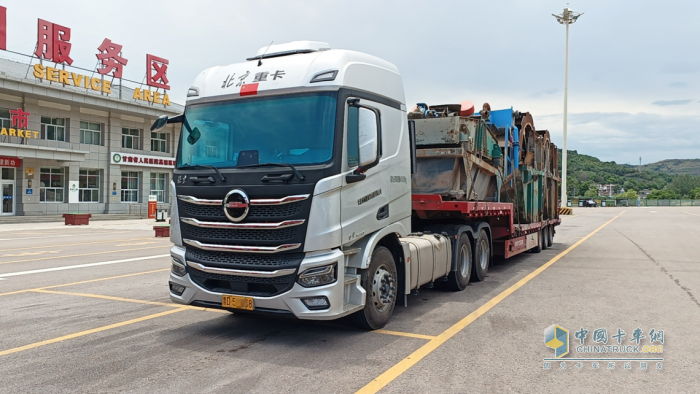 天天住“北京賓館”，老司機(jī)憑啥對(duì)北京重卡一見(jiàn)傾心？