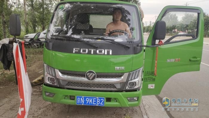 付出總有回報 福田瑞沃金剛S1讓“裝修達人”高萬學(xué) 生活步步高