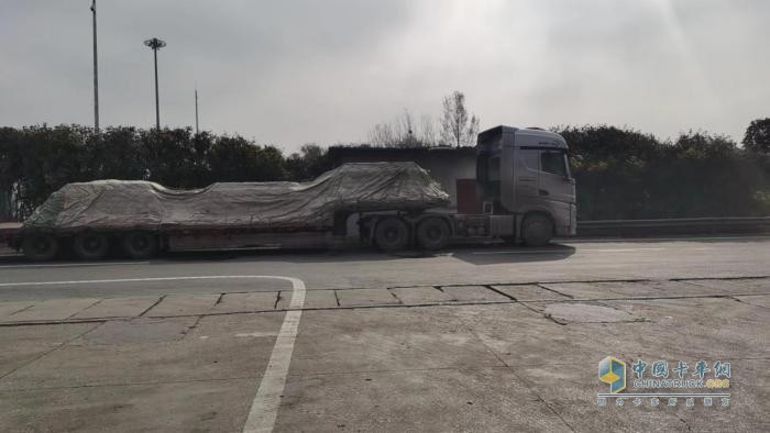 運(yùn)輸路上好伴侶，看趙天正師傅如何“表白”北京重卡