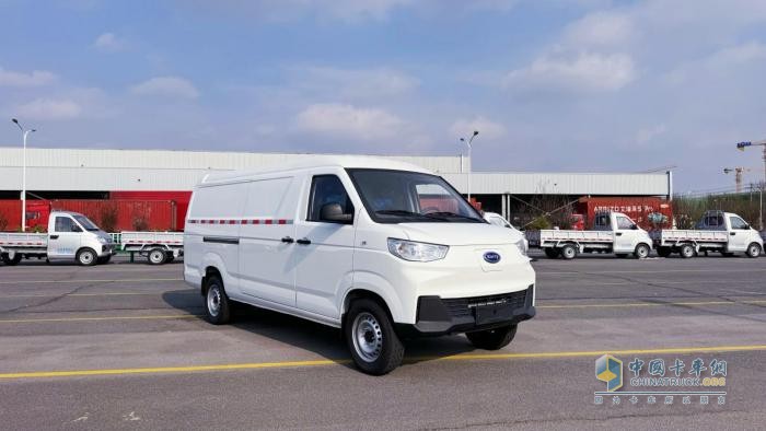 攪動(dòng)7方中面市場(chǎng)，開瑞新能源全新江豚E7“站穩(wěn)”7方市場(chǎng)靠啥“硬實(shí)力”？