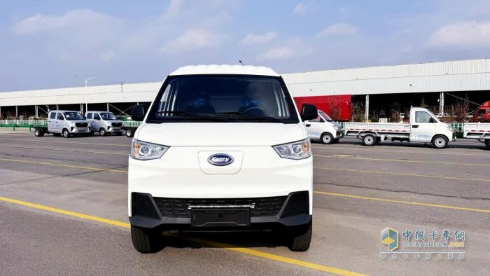 攪動(dòng)7方中面市場(chǎng)，開瑞新能源全新江豚E7“站穩(wěn)”7方市場(chǎng)靠啥“硬實(shí)力”？