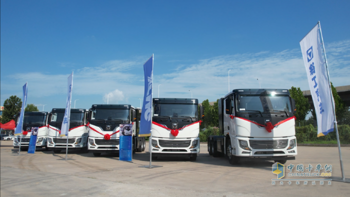 “零碳助手”再出發(fā)！徐工新能源成套化設備交付濟南