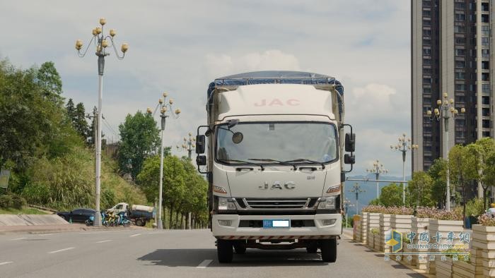 福建南平江師傅：“閩北第一椒”供不應(yīng)求，駿鈴V8跑得快行得穩(wěn)，5年67萬公里像新車