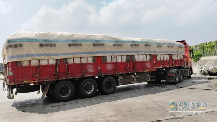 惠老板找到長(zhǎng)途快車道！延安S700+康明斯15N天然氣發(fā)動(dòng)機(jī)送綠通上“鮮”速