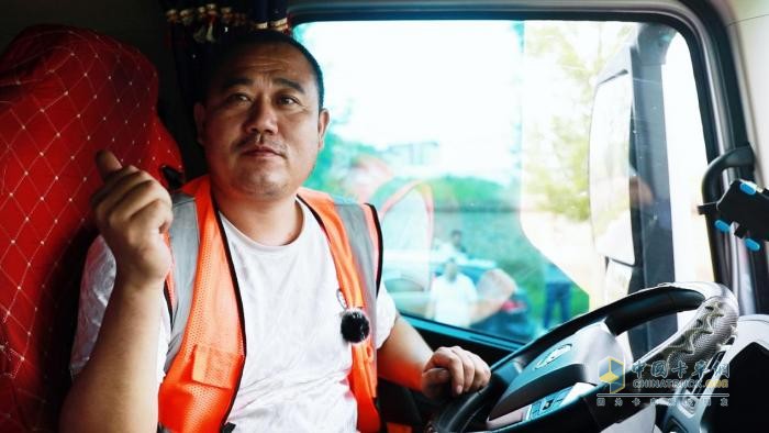 采購(gòu)10臺(tái)再?gòu)?fù)購(gòu)5臺(tái) 衛(wèi)軍物流為何對(duì)北京重卡如此信賴？