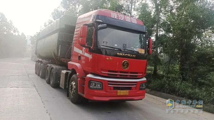 德御Q300，黎老板蓋章的建材運(yùn)輸“香餑餑”！