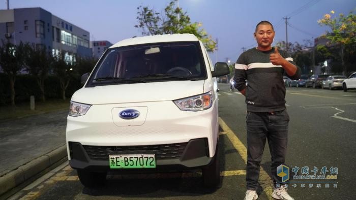 “油車跑不賺錢！”開瑞江豚E7客運版，宋師傅小本經營的得力助手！