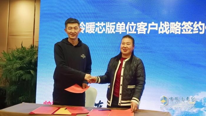 江淮1卡帥鈴暖芯版火熱上市，破冰馭雪戰(zhàn)嚴寒