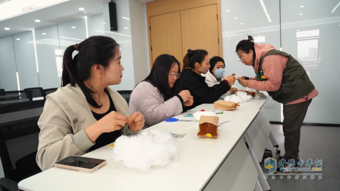 邁向零廢未來(lái)，勁旅環(huán)境與您共創(chuàng)綠色新篇章—國(guó)際零廢物日特別行動(dòng)