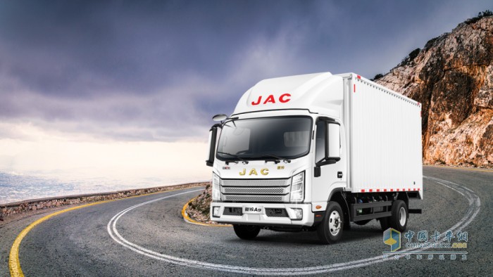 江淮1卡四款新品即將上市，以全域布局引領(lǐng)物流變革