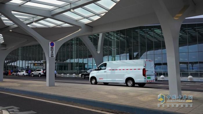 “運滿四方”，VAN物暢達 東風(fēng)睿立達VAN家族漫游中國，實力盡顯