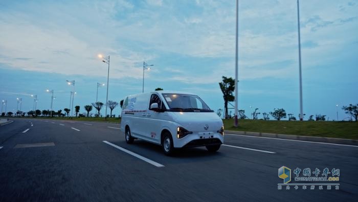 “運滿四方”，VAN物暢達 東風(fēng)睿立達VAN家族漫游中國，實力盡顯