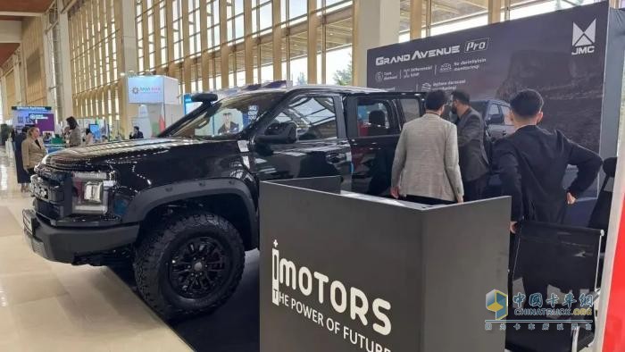 大道皮卡越野版亮相阿塞拜疆巴庫(kù)能源周展會(huì)