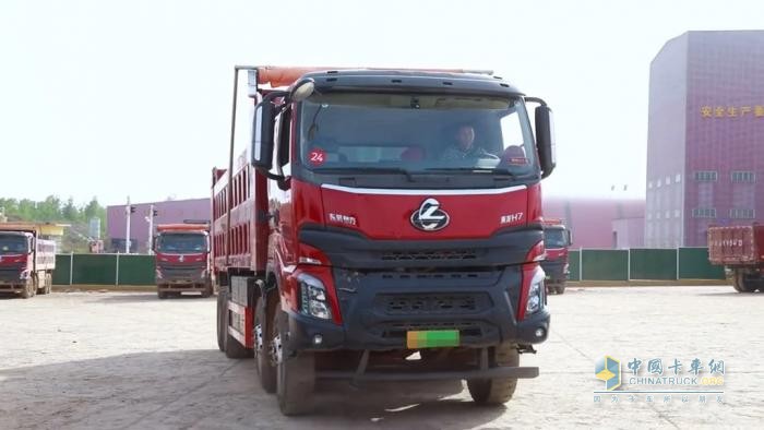 動力強 巨省錢，乘龍H7純電自卸車助陳師傅掙錢更輕松