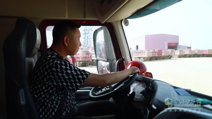 動力強 巨省錢，乘龍H7純電自卸車助陳師傅掙錢更輕松