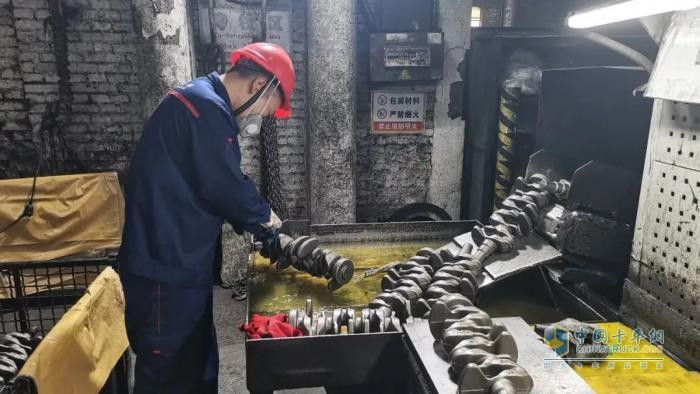 實(shí)干當(dāng)“夏” “炎”值擔(dān)當(dāng)，高溫里跑出東風(fēng)商用車(chē)加速度