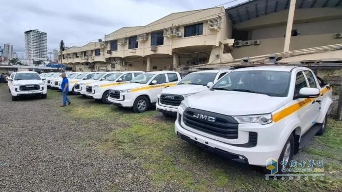 江鈴寶典皮卡批量交付巴拿馬政府機(jī)構(gòu)