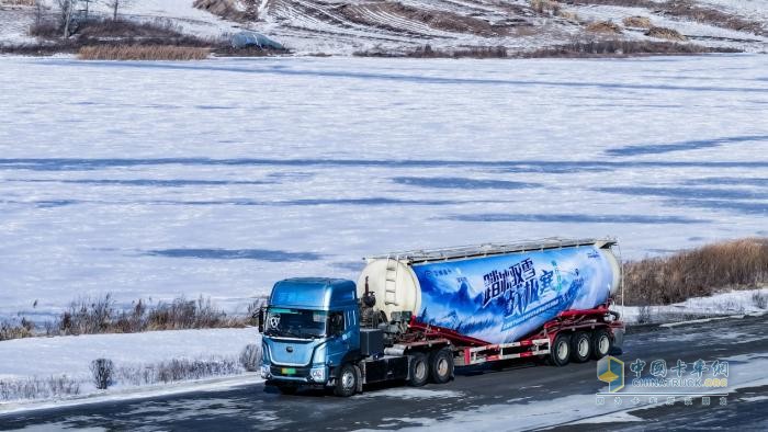 宇通入圍2025中國民營企業(yè)500強(qiáng)！