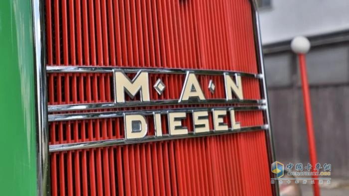 曼恩：引擎重啟1957！MAN 735 L1 K型卡車