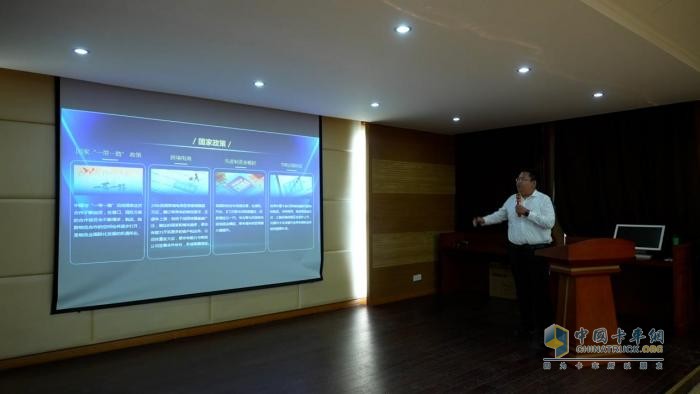 解放鷹途、J7創(chuàng)領(lǐng)版助陣“跨境物流論壇”