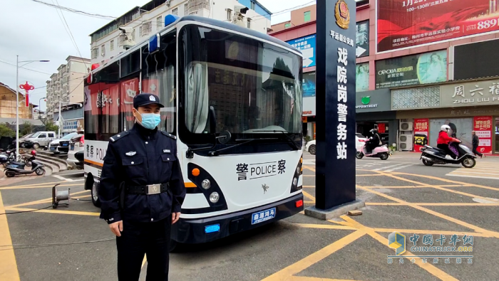 森源鴻馬移動警務(wù)室:春節(jié)里的堅(jiān)守與擔(dān)當(dāng)