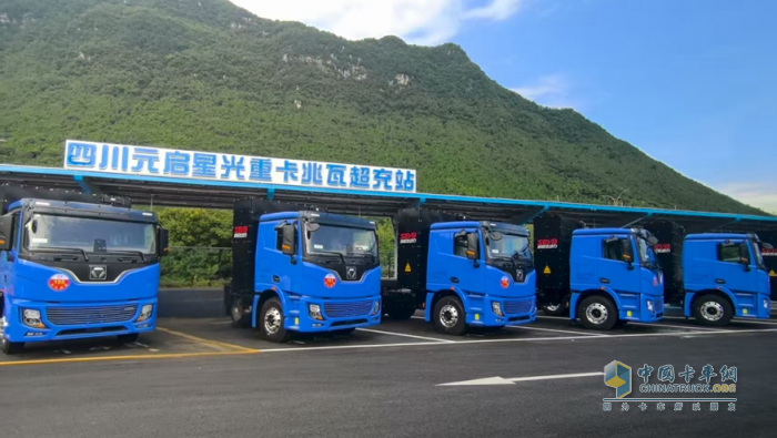 油電同速，200臺(tái)交付！徐工新能源重卡率先進(jìn)入超充時(shí)代