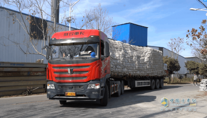 “聯(lián)合重卡火麒麟讓我找回方向”:一位卡車(chē)司機(jī)的逆襲日記