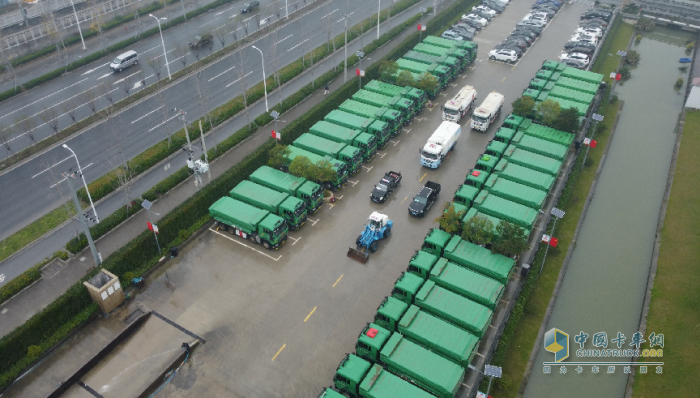 從攜手到共贏:中國重汽豪沃TX7渣土車助力客戶實(shí)現(xiàn)價(jià)值躍升