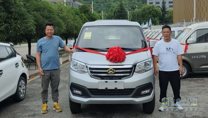 以真誠服務(wù)贏取每份信任，以專業(yè)技術(shù)鑄就黃金口碑