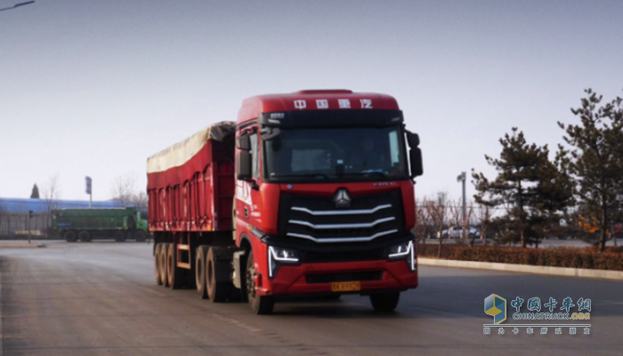 豪沃配濰柴，財(cái)源滾滾來(lái) 山西粉絲只認(rèn)豪沃MAX“節(jié)氣王”！