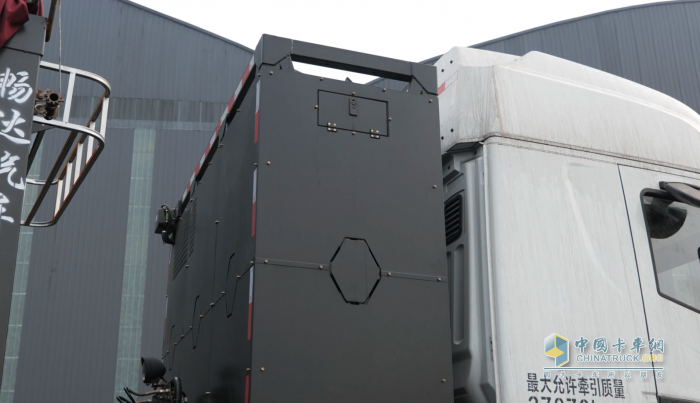 港牽拉煤效益好！唐山邱師傅實(shí)力代言上汽紅巖新能源