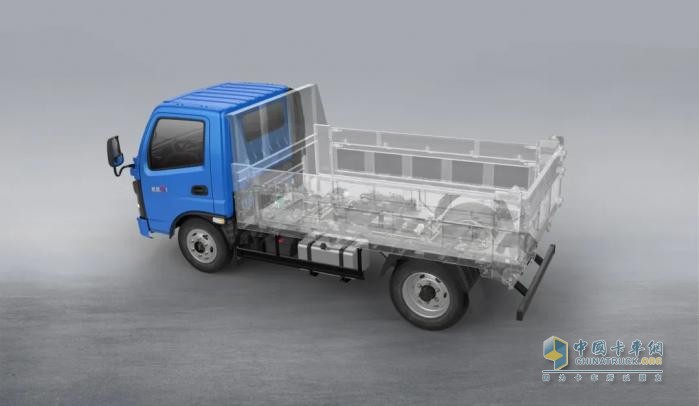 飛碟汽車(chē)加強(qiáng)西南地區(qū)營(yíng)銷(xiāo)工作 小工程自卸(金牛)系列產(chǎn)品強(qiáng)勢(shì)推進(jìn)