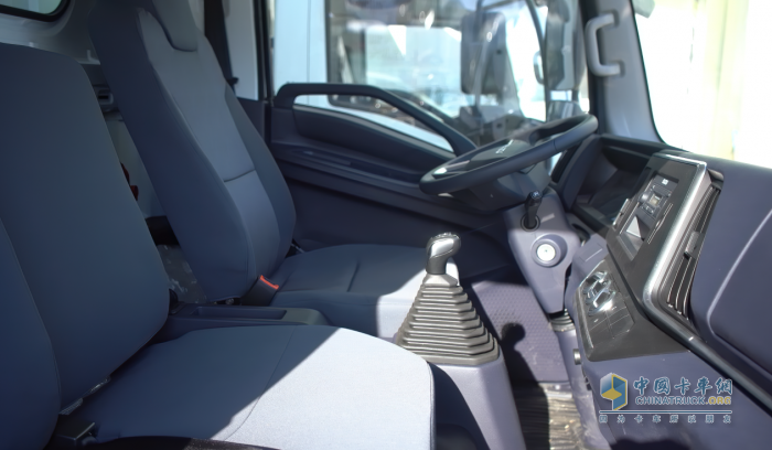 152大馬力 八大場景定制 江西五十鈴翼放EM數(shù)高效輕卡標桿