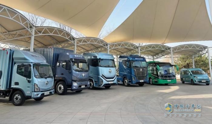 福田汽車先行“碳”路—兩款重卡首獲碳足跡量化標(biāo)識(shí)
