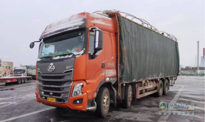 而這，正是東風(fēng)柳汽“乘龍在線”對服務(wù)的一貫堅守。