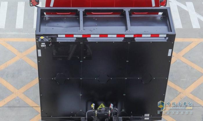 雙重補(bǔ)貼下的綠色運(yùn)輸方案，乘龍H5換電牽引車見證綠色轉(zhuǎn)型