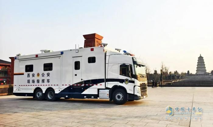 森源鴻馬通信指揮車執(zhí)勤戰(zhàn)備:為西安跨年保駕護航