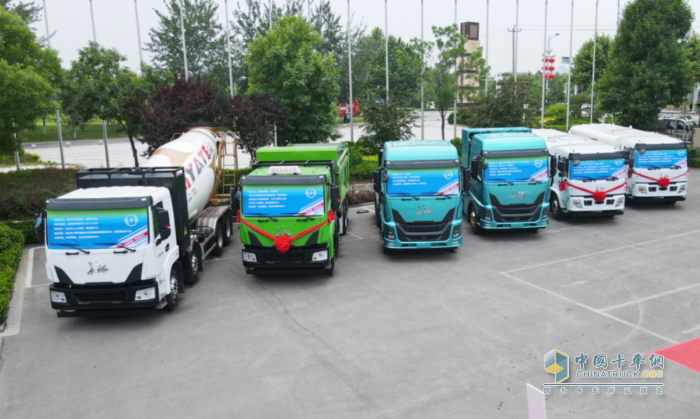 獲行業(yè)用戶認可 長征汽車亮相石家莊產(chǎn)需對接會！