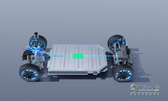 “隱形大梁”重新定義皮卡車身科技，雷達(dá)RD6獲十佳底盤評選皮卡先鋒獎
