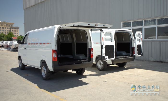 數(shù)字化+三防電池+主被動(dòng)安全，開瑞江豚E5打造全能小幫手