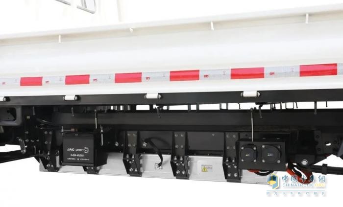 1號伙伴親測，愷達EX6能裝耐跑，節(jié)能更省力