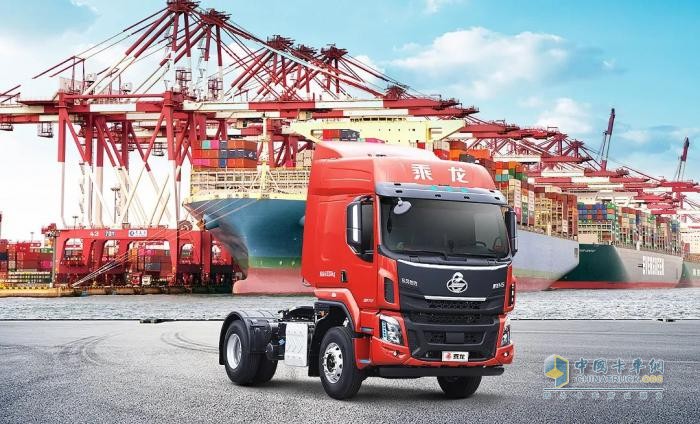 動力強勁，降重省油，乘龍H5牽引車成港口運輸新寵