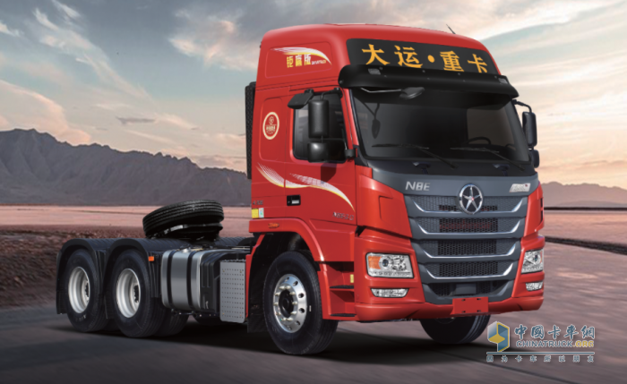 【名車品鑒】大運(yùn)N8E燃油重卡成就用戶更高運(yùn)營價值！