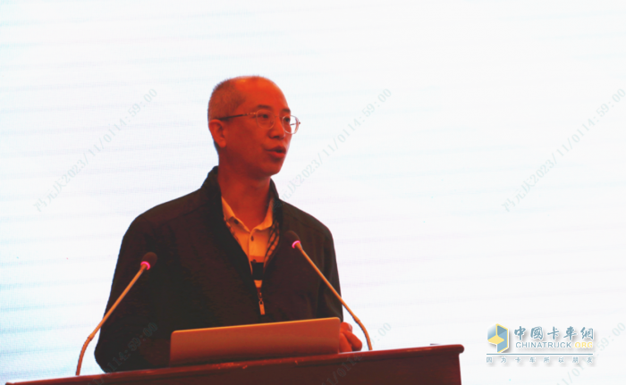 提升行業(yè)的安全水平 “2023中國危險(xiǎn)貨物運(yùn)輸車技術(shù)研討會(huì)”在林州成功舉辦