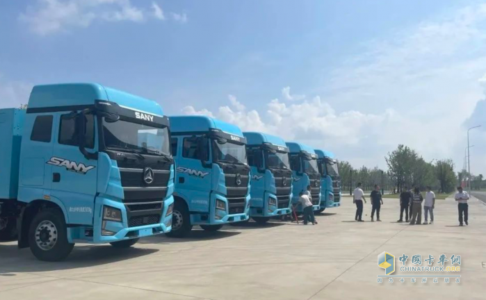 醬香、濃香...哪有交付香！又一批三一電動重卡交付運營