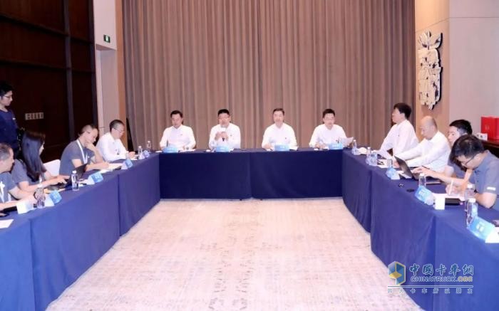 一汽解放“解放綠動(dòng)”品牌發(fā)布會(huì)暨后市場合作伙伴大會(huì)隆重召開