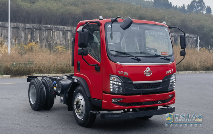 乘龍L2自卸車:三重硬核實力 成就城鄉(xiāng)運輸價值標桿