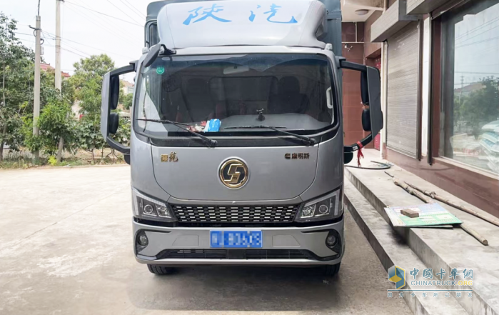 康明斯全新一代2.5L發(fā)動機，讓渭南糧運搭上“穩(wěn)準快”列車