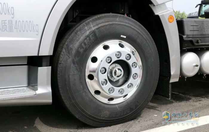 卡車輪胎別“吃太飽”，否則錢包會(huì)遭殃！